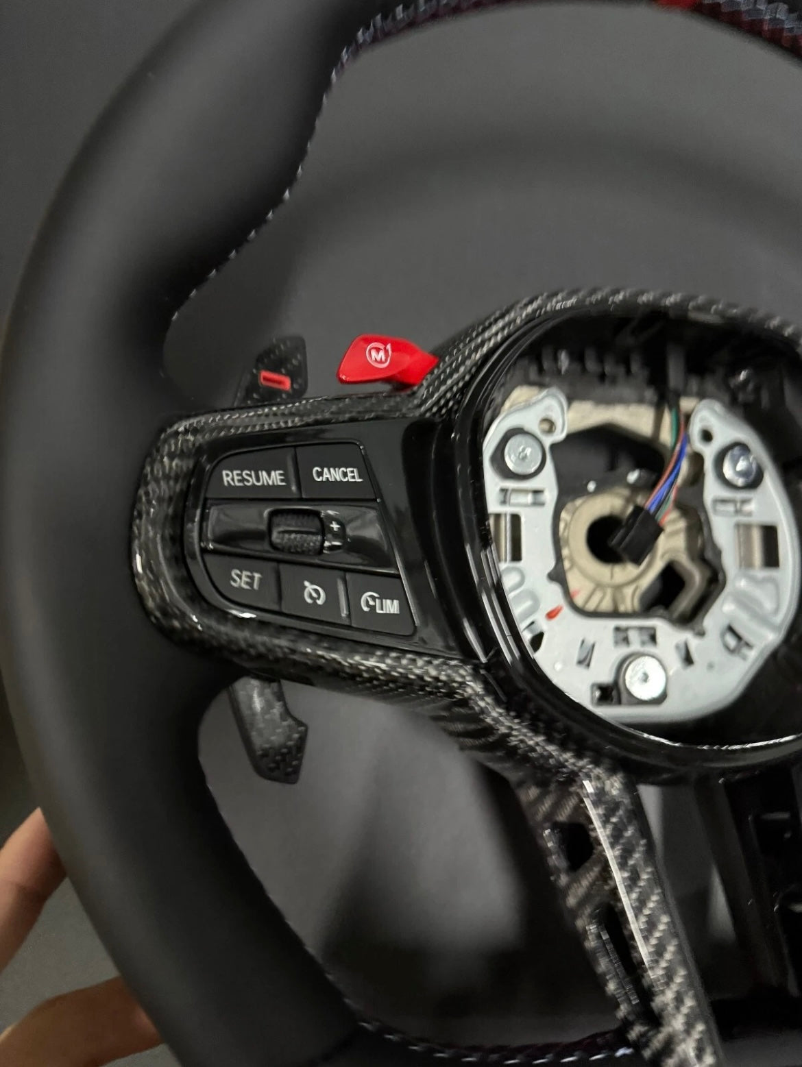 BMW LCI Facelift M Lenkrad Carbon