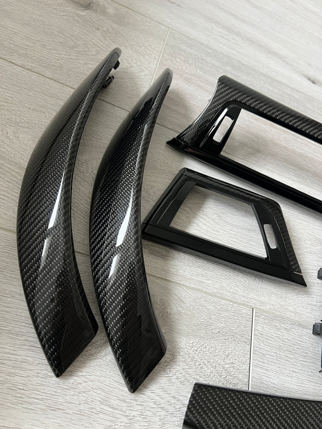 BMW F30 F31 F32 F36 Carbon Interieurleisten ähnlich wie M4 F82